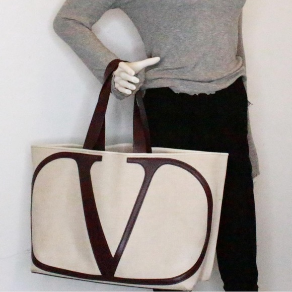 VALENTINO
VLogo Canvas Tote - Picture 7 of 7